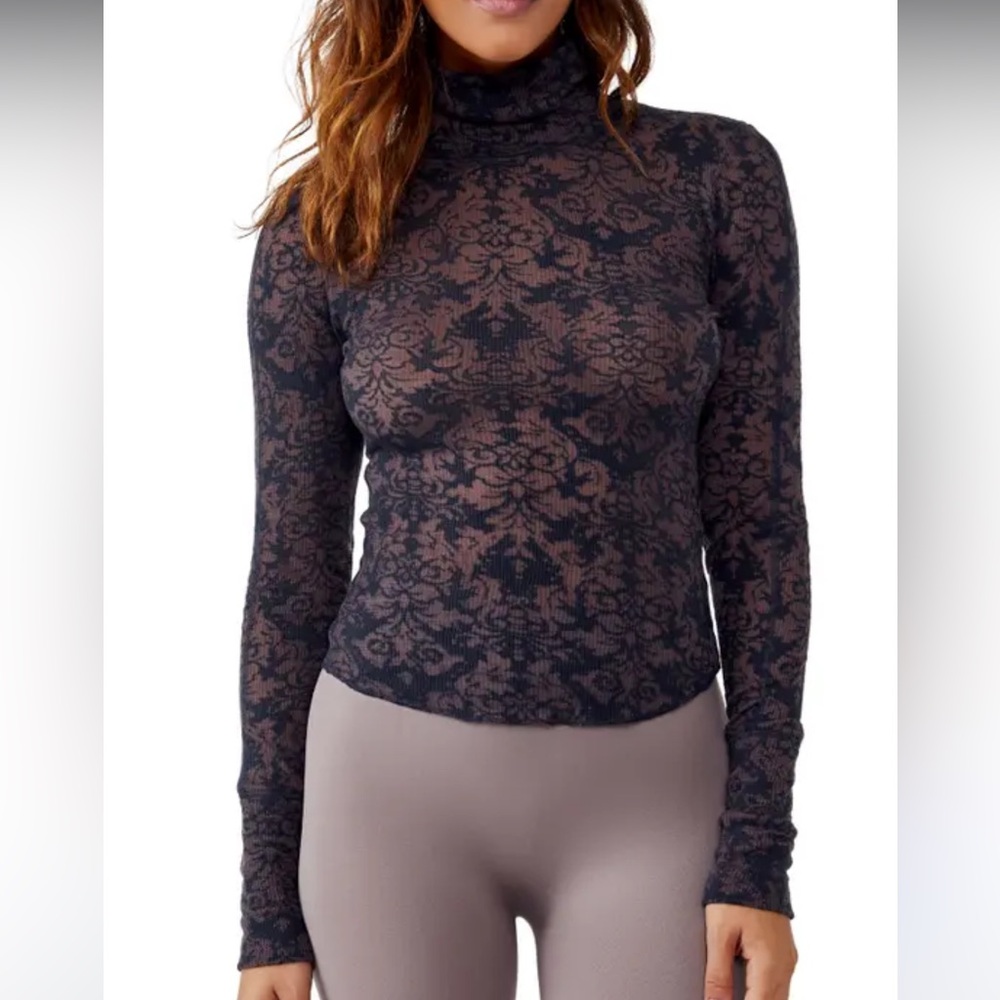 Free people YOU AND I waffle burnout Henley brown black large